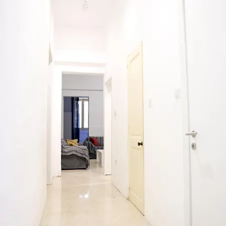 Modern 4 Bed Off The Seafront-hosted By Sweetstay * Sliema