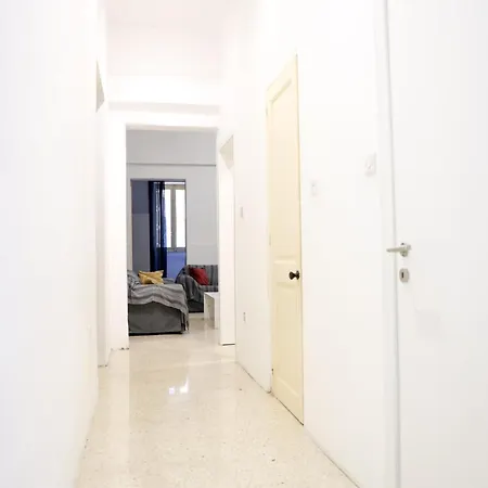 Modern 4 Bed Off The Seafront-hosted By Sweetstay Sliema