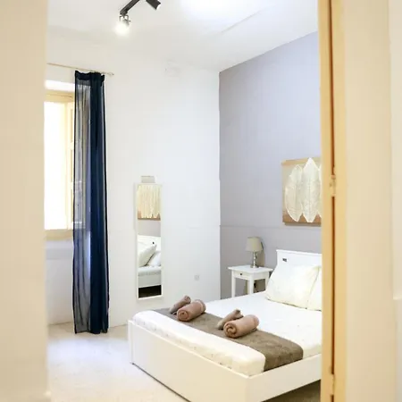 Modern 4 Bed Off The Seafront-hosted By Sweetstay Sliema